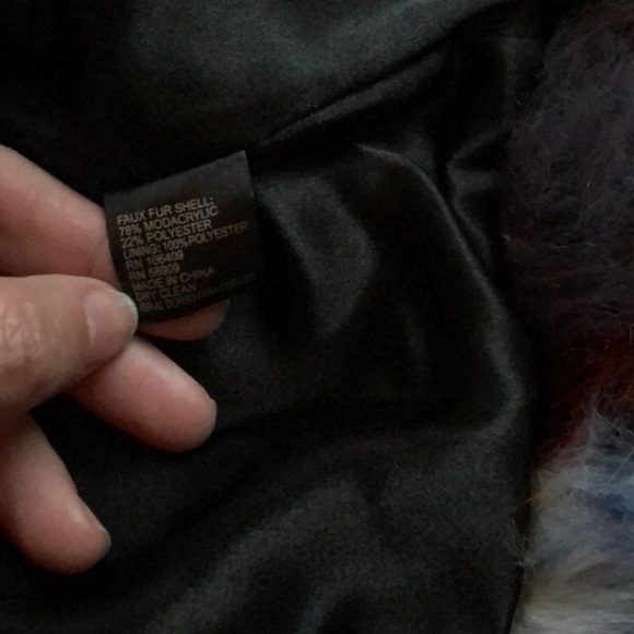 ⚡️New! Gianni Bini multi color faux fur vest- S,M - Picture 6 of 8